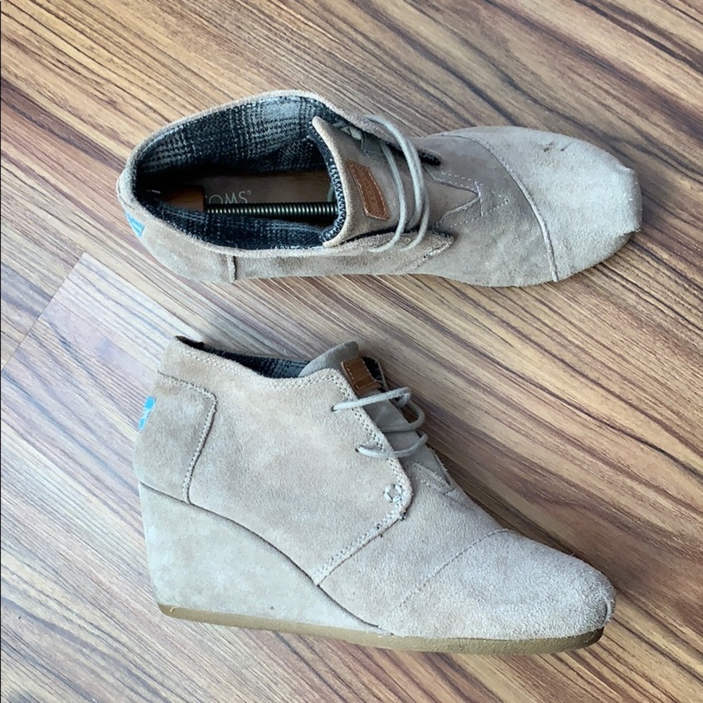 TOMS One for One Women Wedges - Picture 2 of 8
